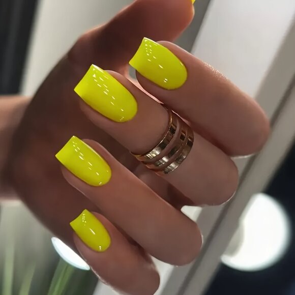 24pcs Short Square Press-On Nails - Pure Yellow Matte Finish with Jelly Glue - Picture 1 of 4